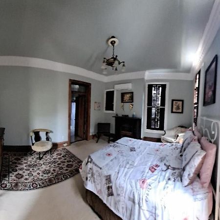 Bed and Breakfast Leslie Manor Глазго Экстерьер фото