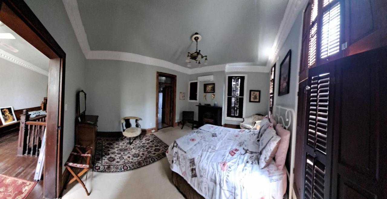Bed and Breakfast Leslie Manor Глазго Экстерьер фото